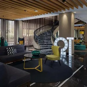 Hotel Qt Canberra